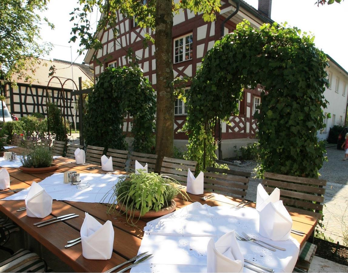 Hotel Hirschen Horn Gaienhofen  Exteriör bild